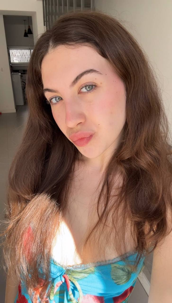 Nude girl Amber in Pretoria