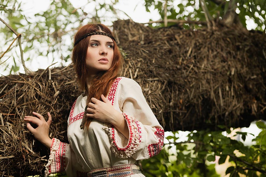 Women in Slavic costumes in Pretoria