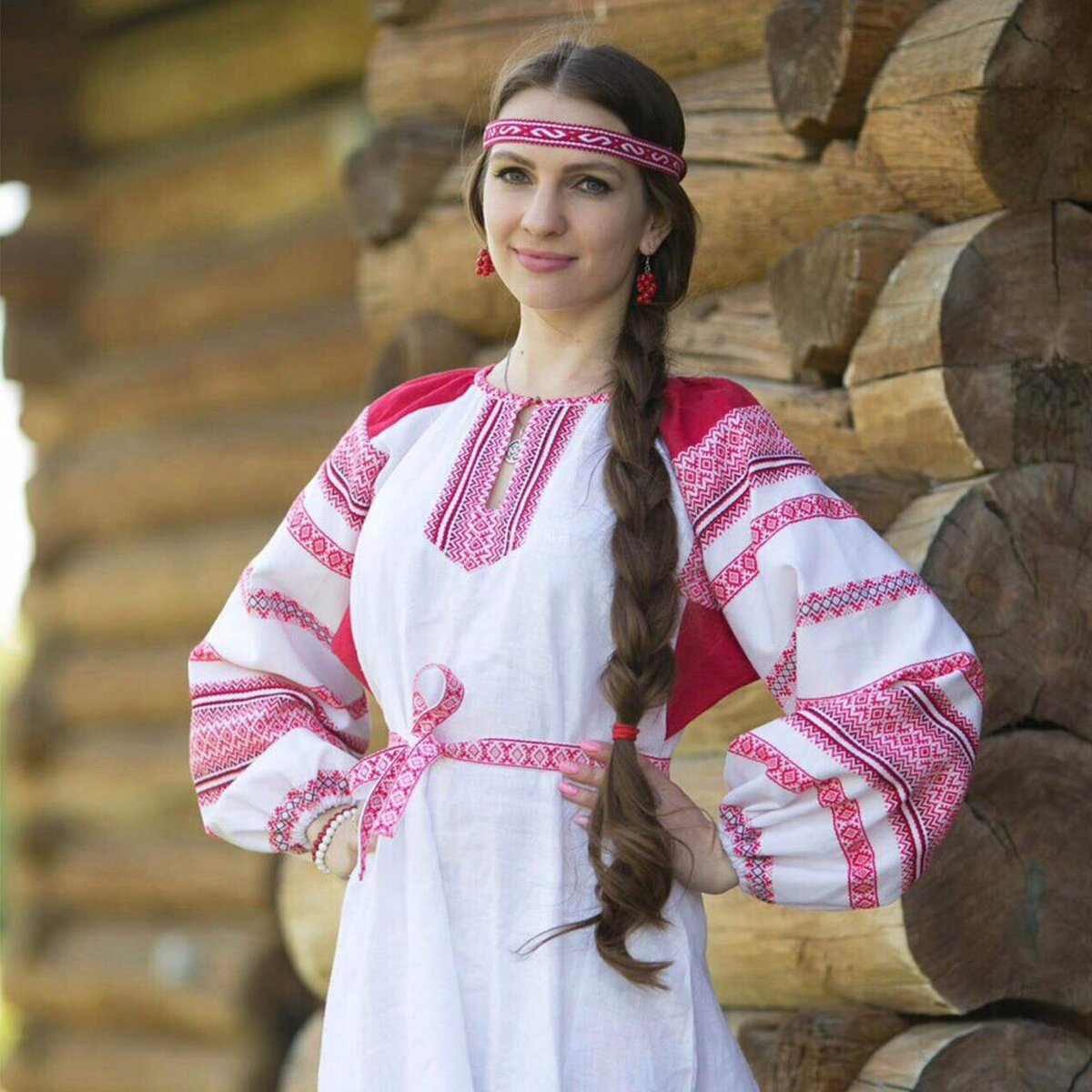 Girls in Slavic costumes in Pretoria