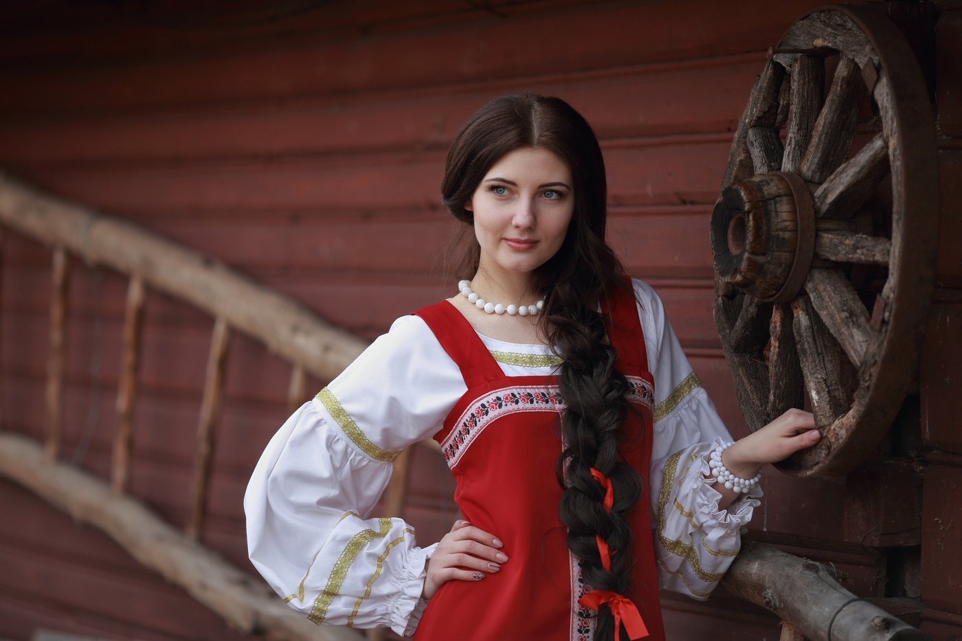 Girls in Slavic costumes in Pretoria