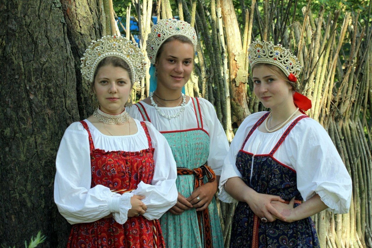 Sexy model Girls in Slavic costumes in Pretoria